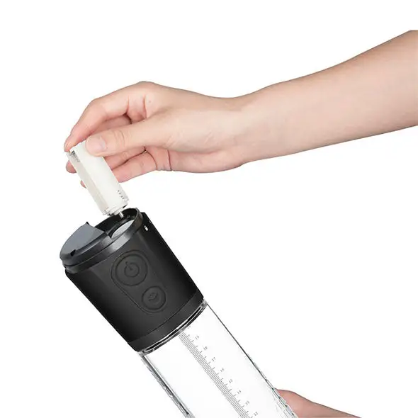 PowerBullet Got Big Dick Pompe A Penis – Image 2