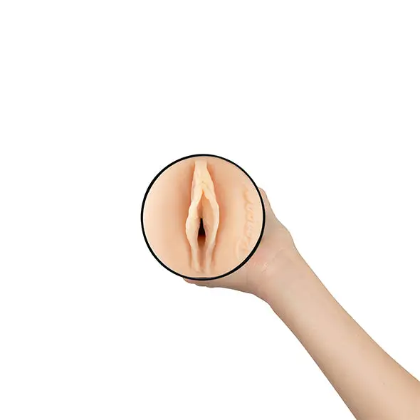 Kiiroo Stars Reagan Fox – Image 2